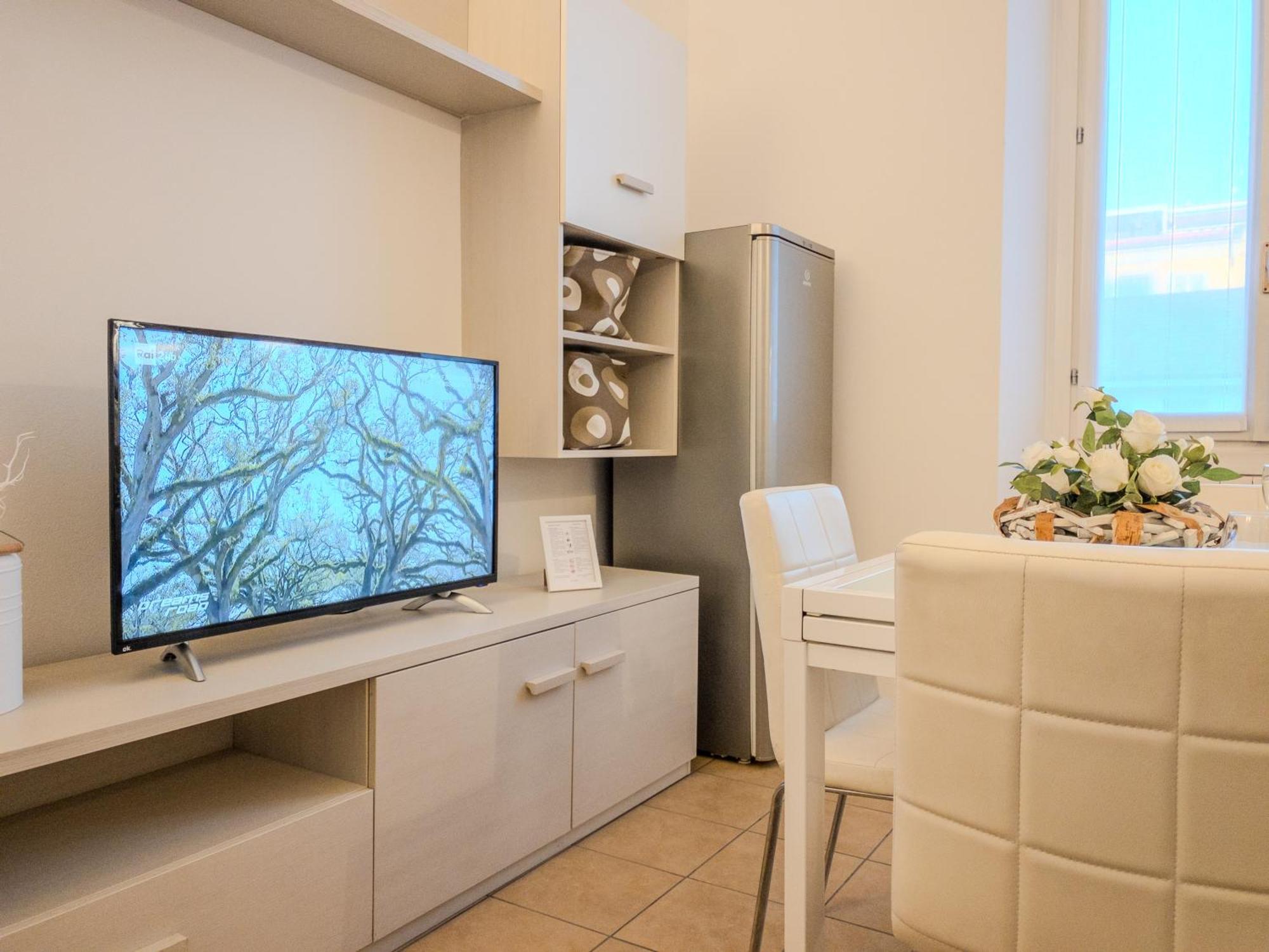 Appartement La Ringhiera Fiorita - 101 - 1 Min Centro Storico à Monza Extérieur photo